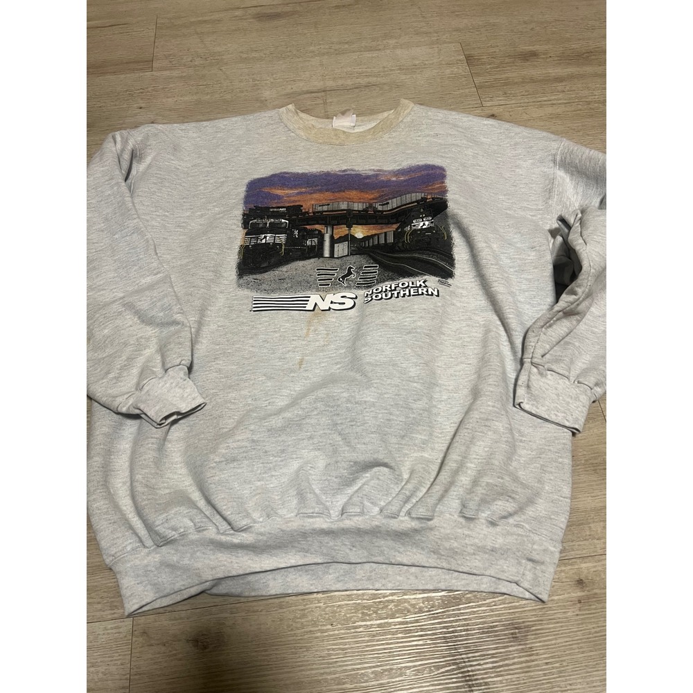 Vintage Hanes Norfolk Southern NS Train Railroad Sweatshirt Gray Mens Conrail